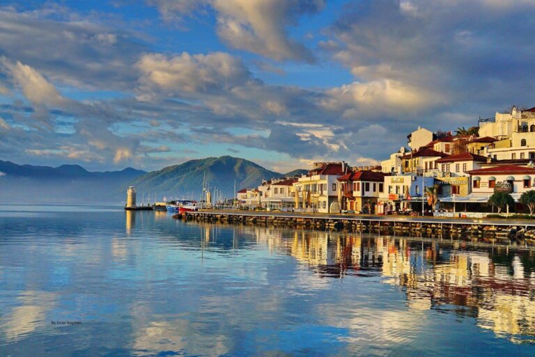 If you come to Turkey Marmaris is Beautiful:
